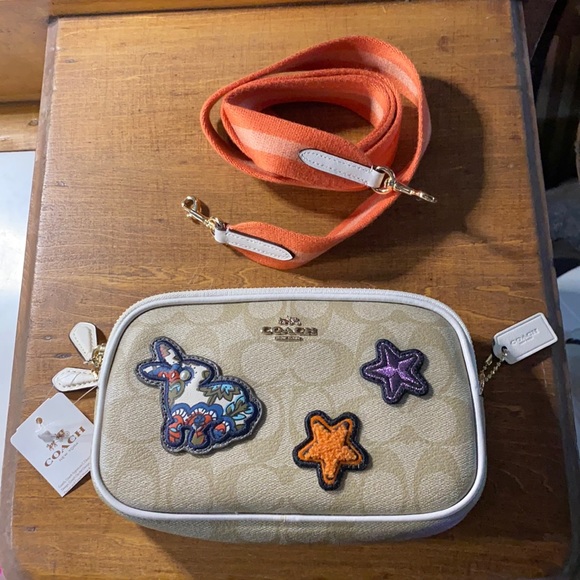 Coach Bunny & Stars Varsity Patch Crossbody Pouch - Picture 3 of 17